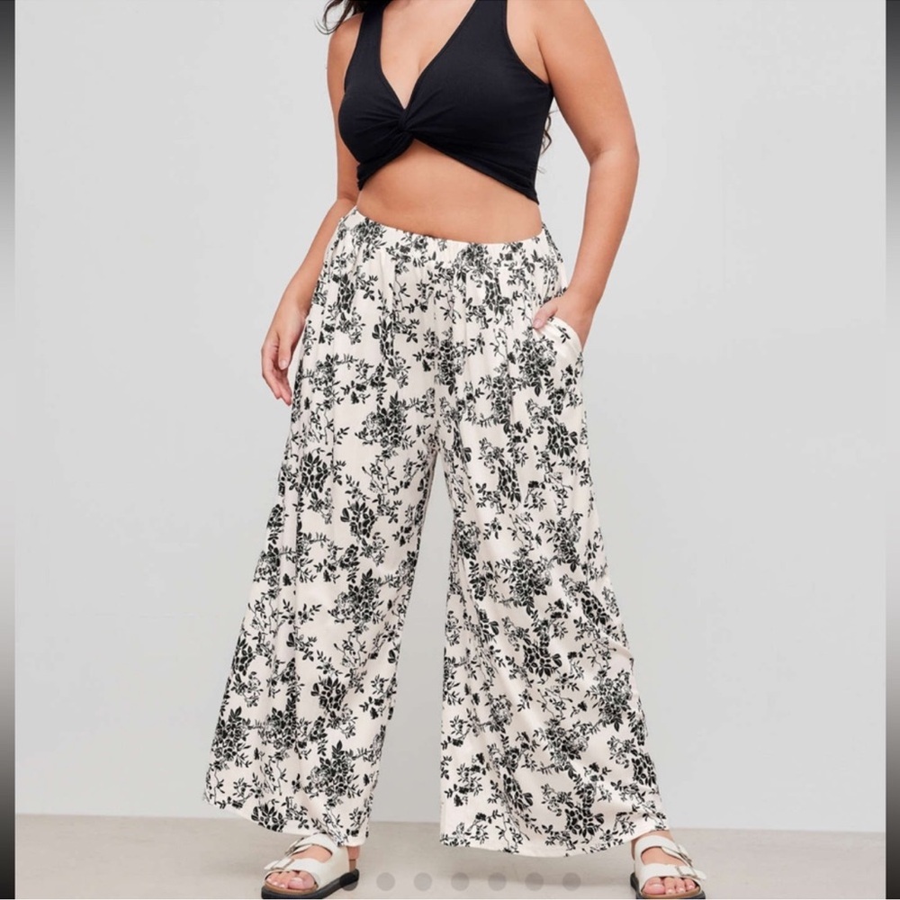 Cider Cream Wide-Leg Floral Print Pants